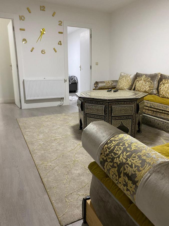 Appartement Deux Chambres Pres De Atomium Brüksel Dış mekan fotoğraf